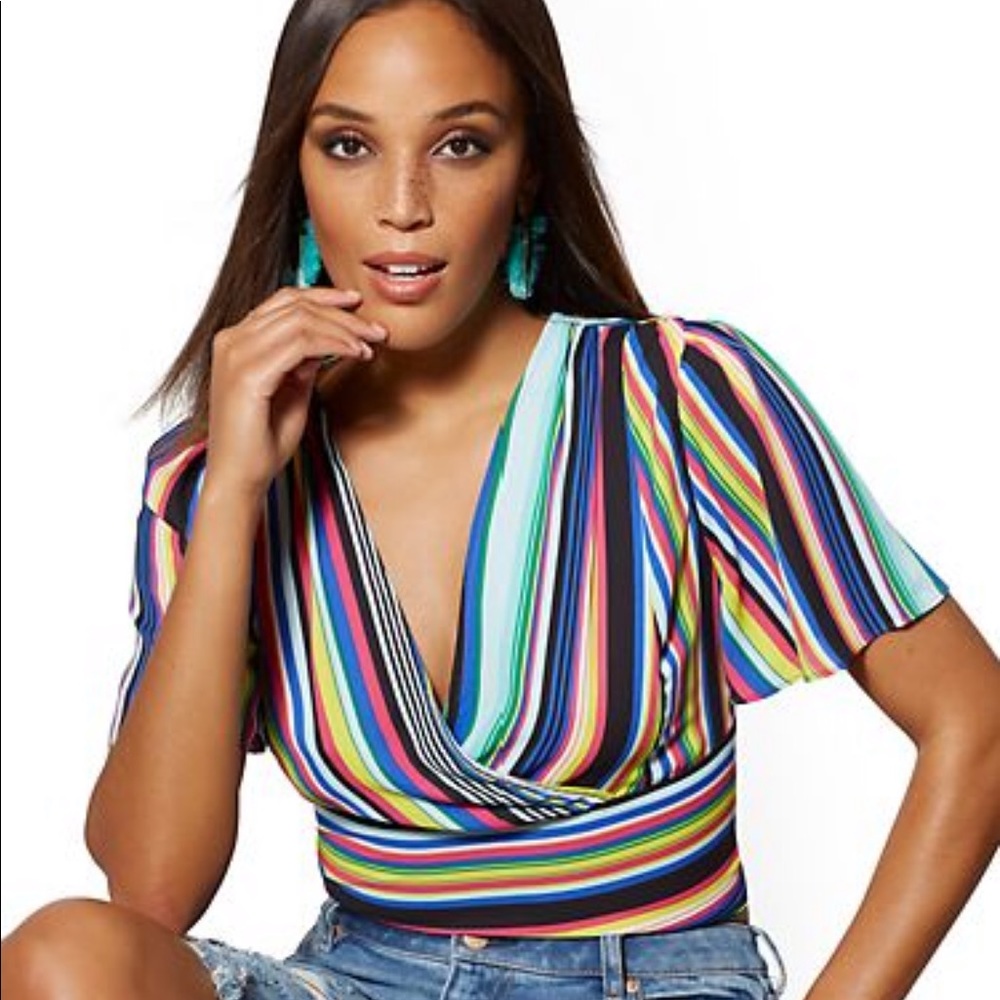 Striped semi crop top - Picture 2 of 4
